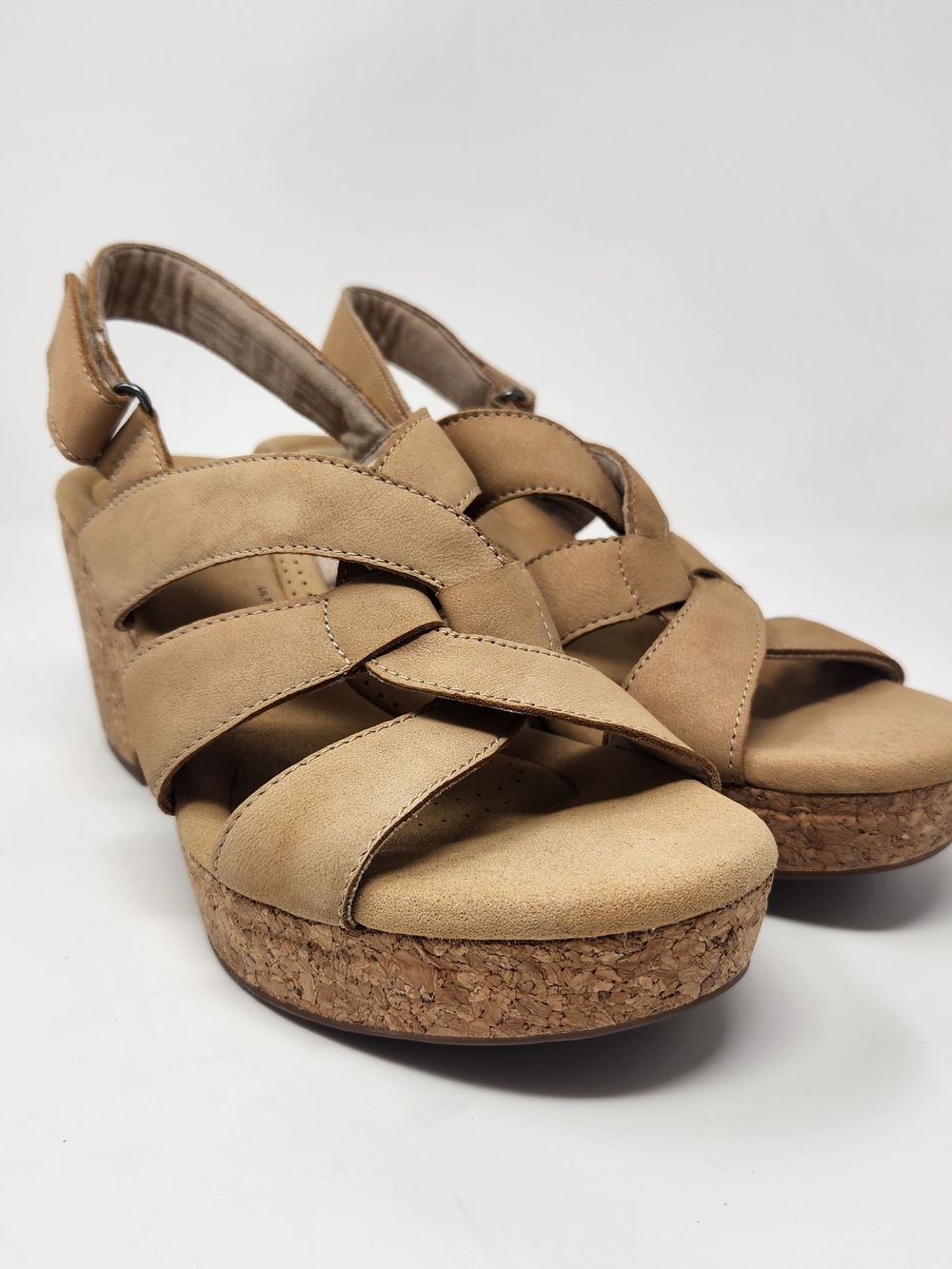 Clarks Collection Giselle Beach Women’s Tan Cork Wedge Sandals - Size 7